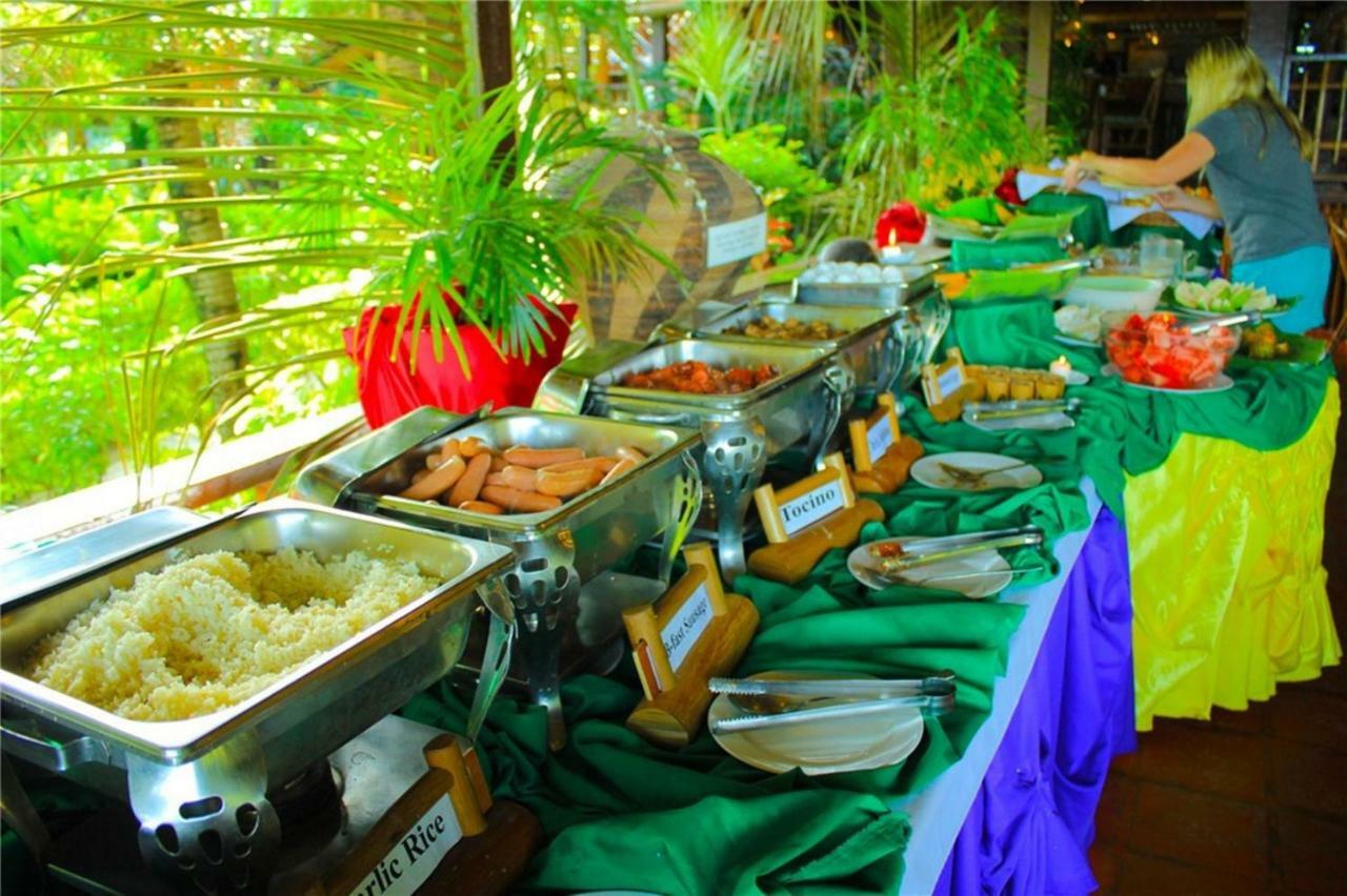 Coco Beach Island Resort Пуэрто-Галера Экстерьер фото